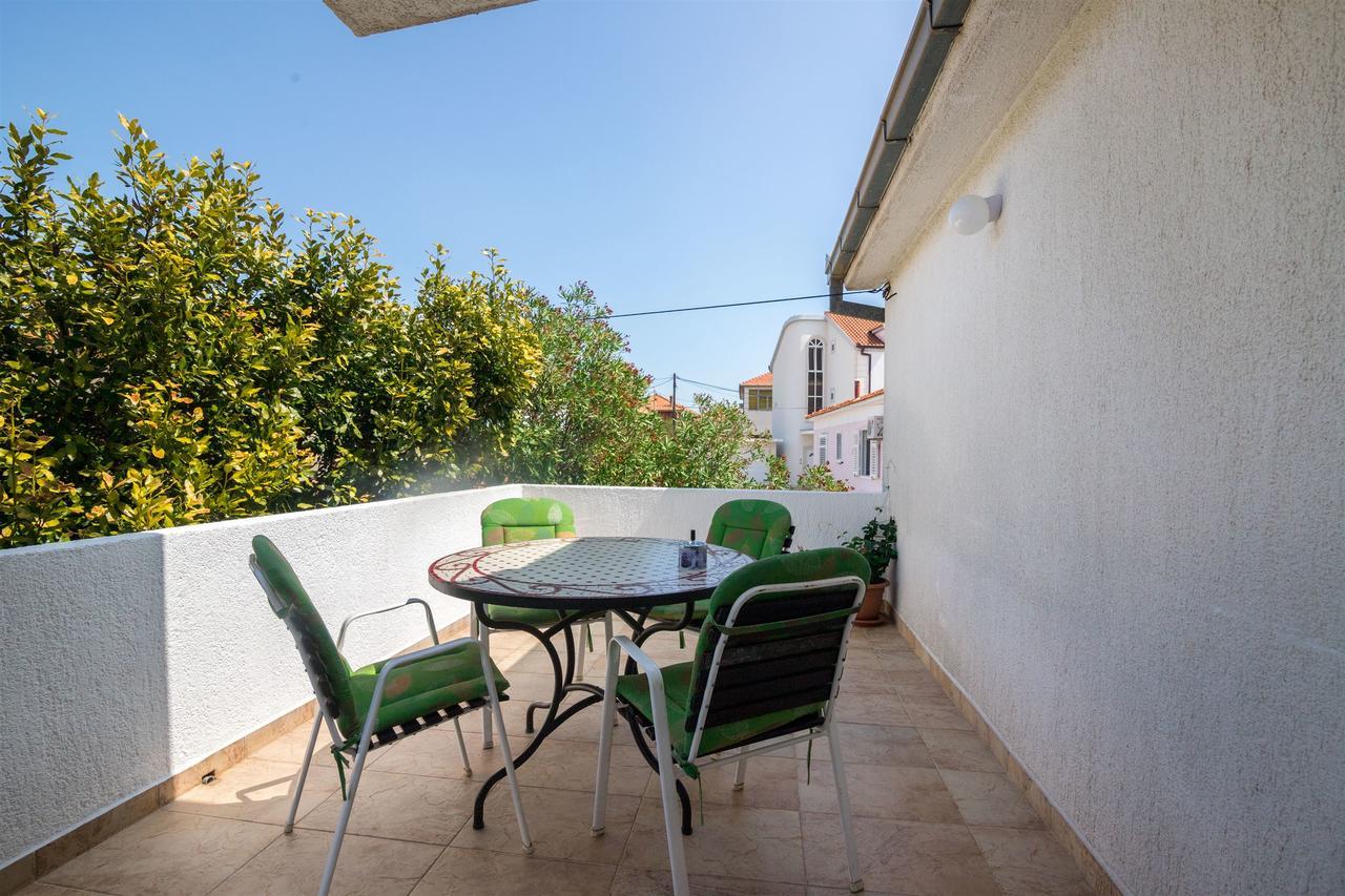 Apartment And Rooms Ruza Trogir Exteriér fotografie